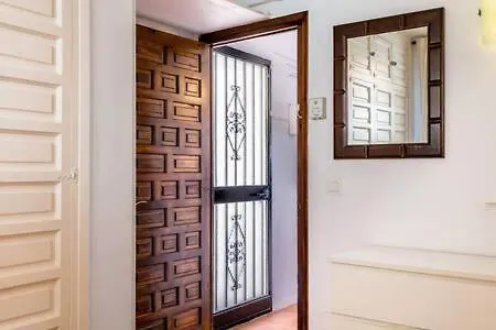 Bonito Apartamento Con Preciosas Vistas Y Piscina Nerja
